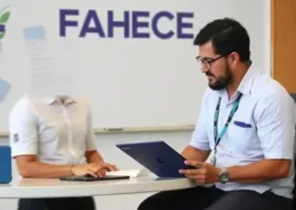 processo seletivo FAHECE analista de contratos I