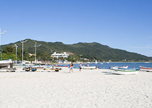 Praia Ponta das Canas em Florianópolis